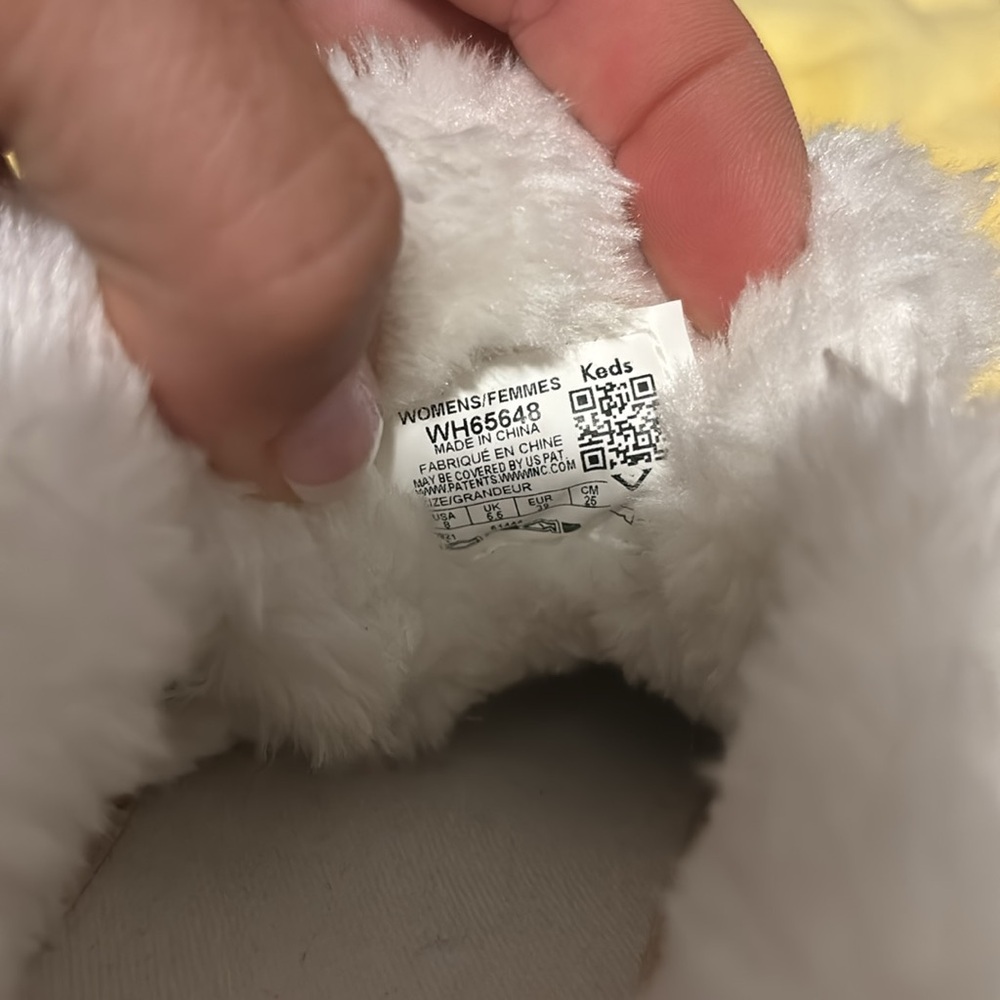 Keds Kate Spade White Sneakers with Faux Fur - Picture 6 of 7